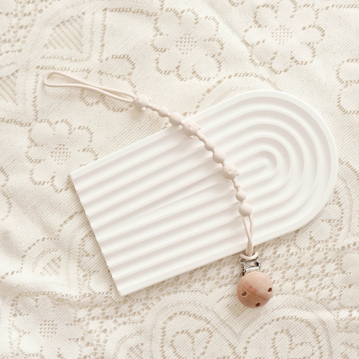Attache tetine - PacifierClip™ - Les Essentiels de Bébé